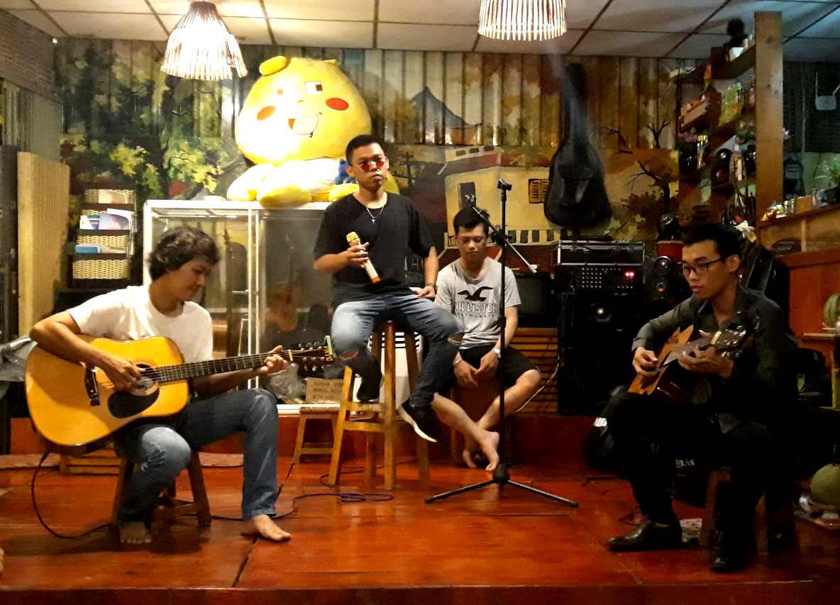 cafe Acoustic Đà Nẵng