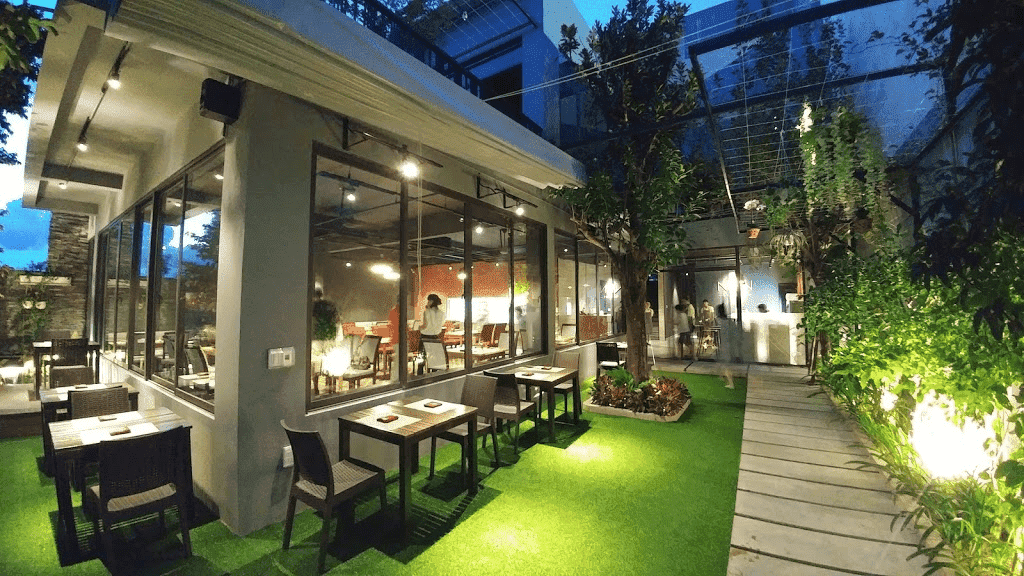 quán ăn riêng tư cho 2 người ở Đà Nẵng