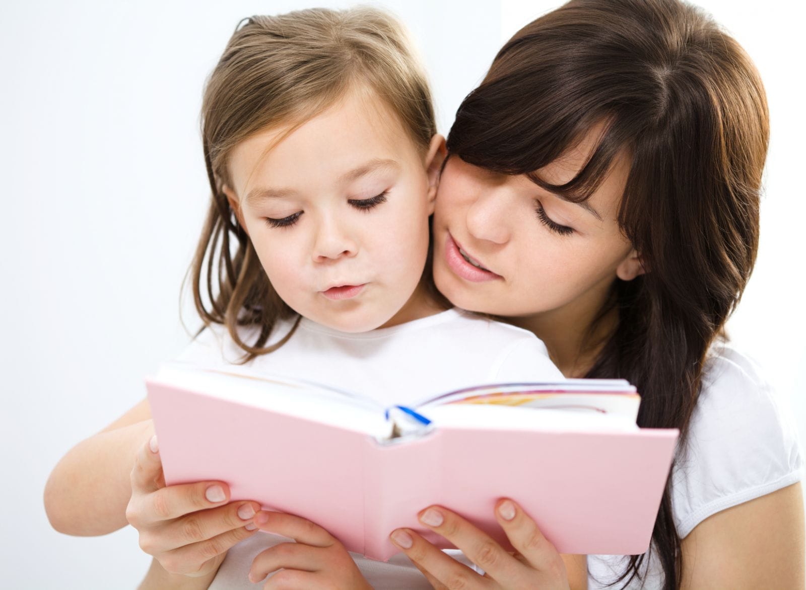 tạo thói quen đọc sách cho trẻ