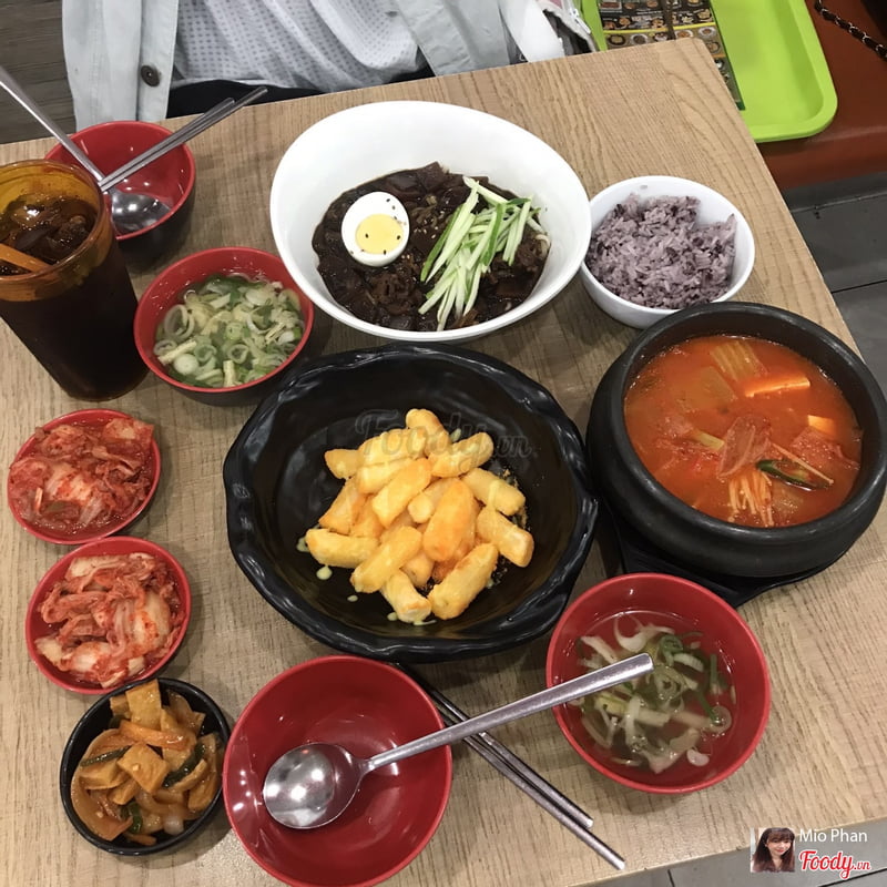 Hanuri Korean Fast Food