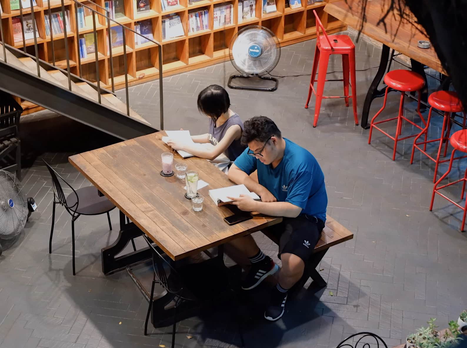 Biblio - Cafe Sách Ngụy Như Kon Tum Tại Hà Nội