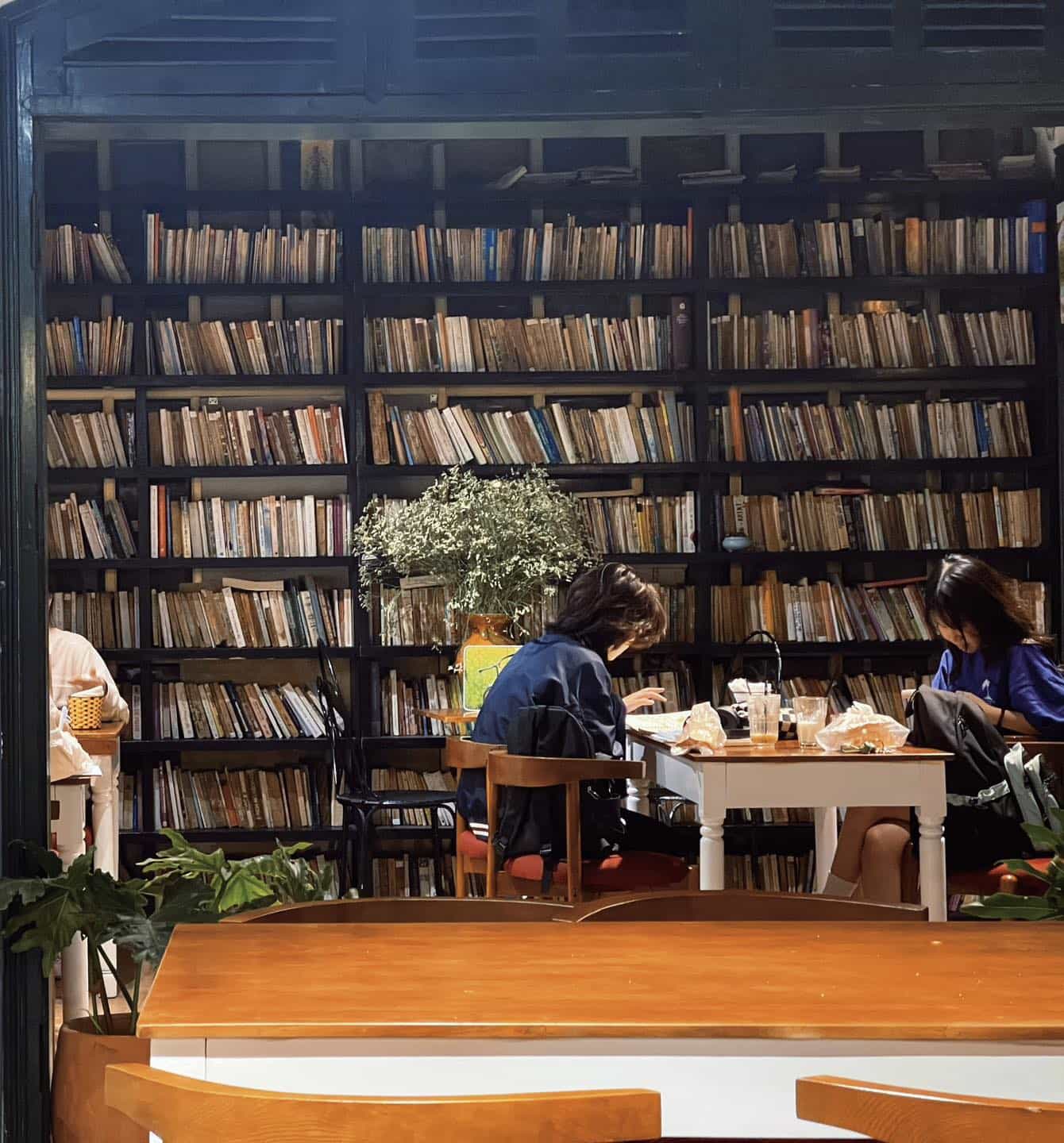quán cà phê sách ở hà nội 