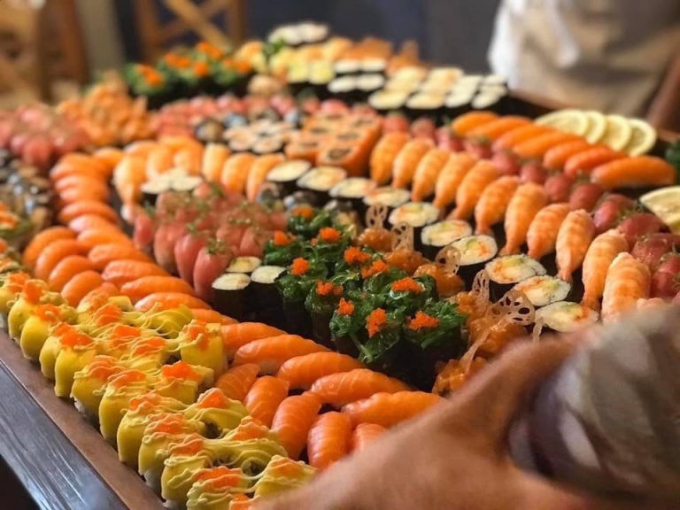 Top 10 Nhà Hàng Buffet Sashimi Hà Nội Tươi Ngon Siêu Chất Lượng